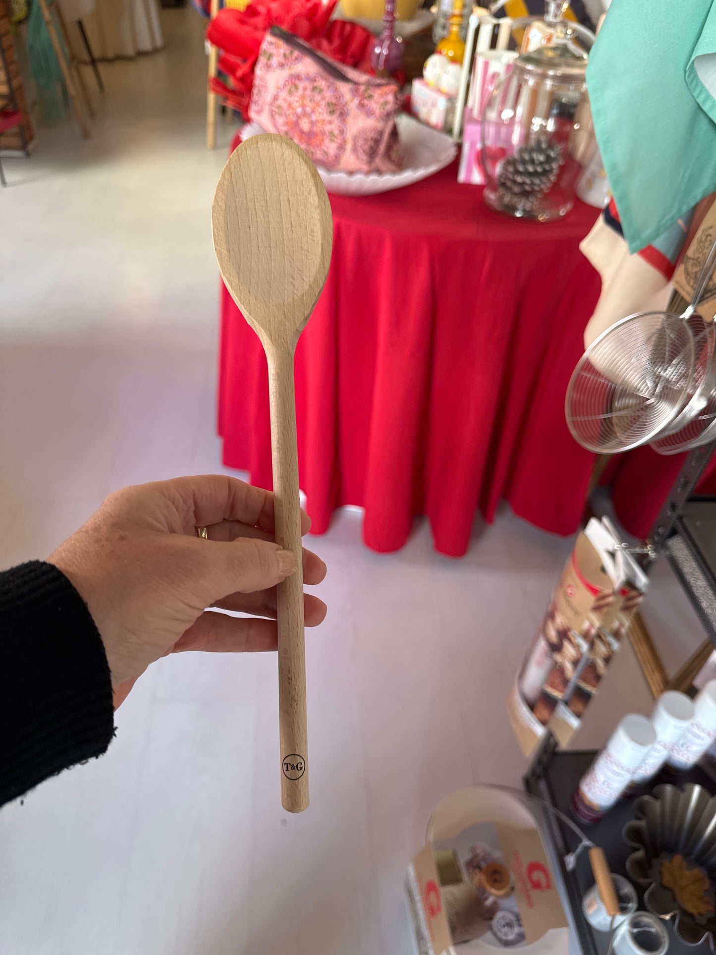 Spatule en bois, ronde. Bastide