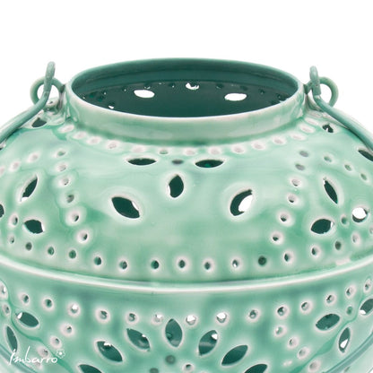 zoom sur détails lanterne métal aqua vert