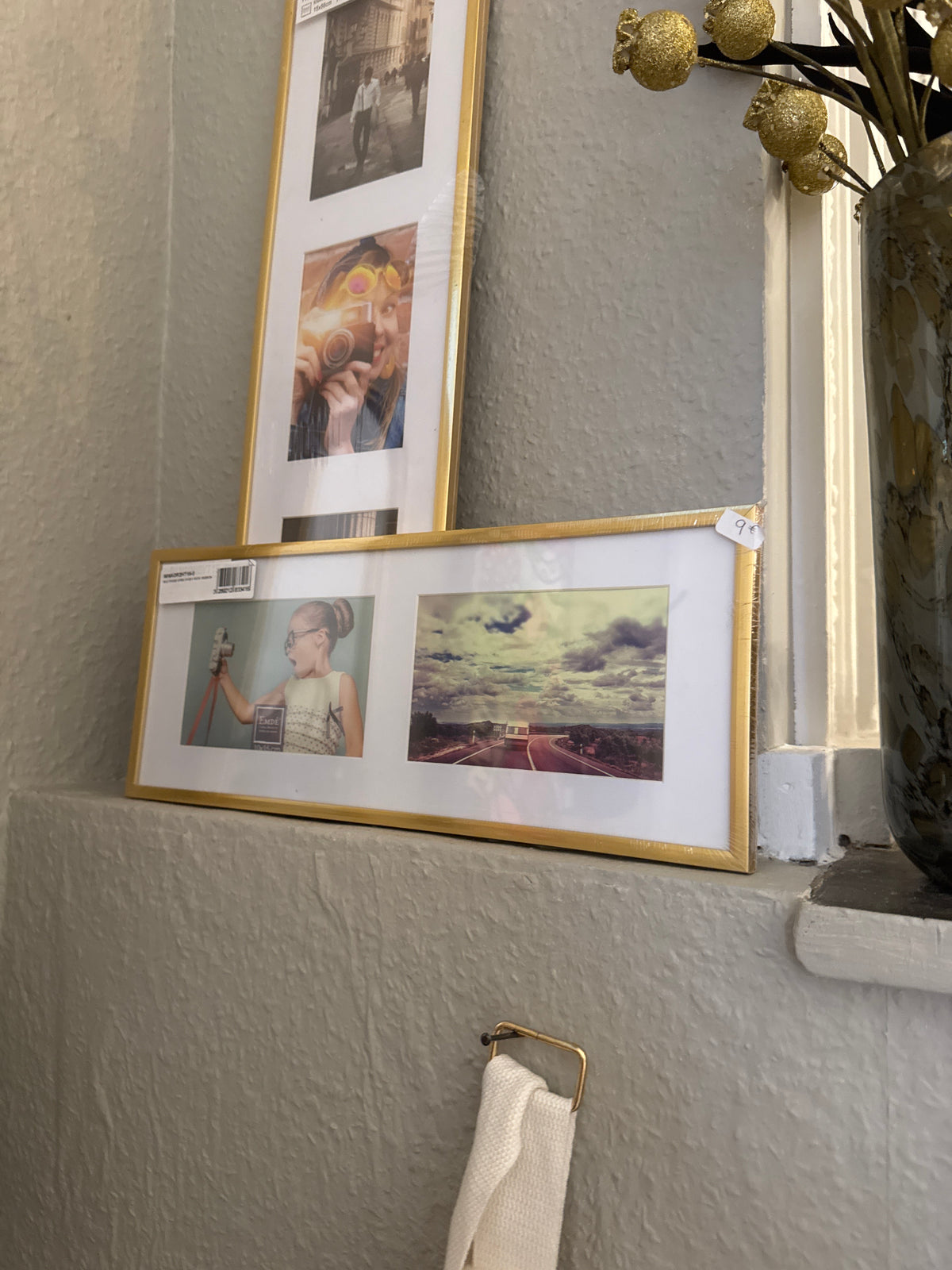 Cadre doré, deux photos EMDE￼