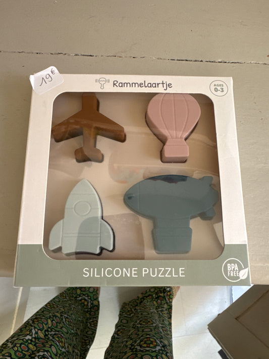 Puzzle, silicone, avion et montgolfière Rammelaartje