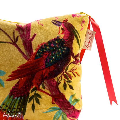 Détail velours doux imprimé paradisiaque pochette Paradise Lime Imbarro – couleurs éclatantes vert multicolore