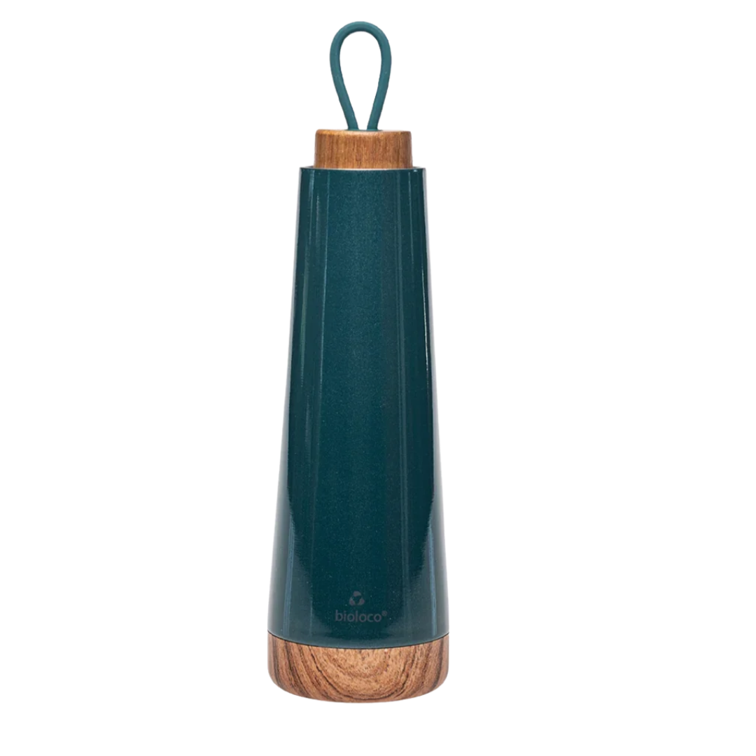Gourde isotherme Bioloco Loop 500 ml Essence Chic Mic vert canard brillant avec couvercle en bois véritable.