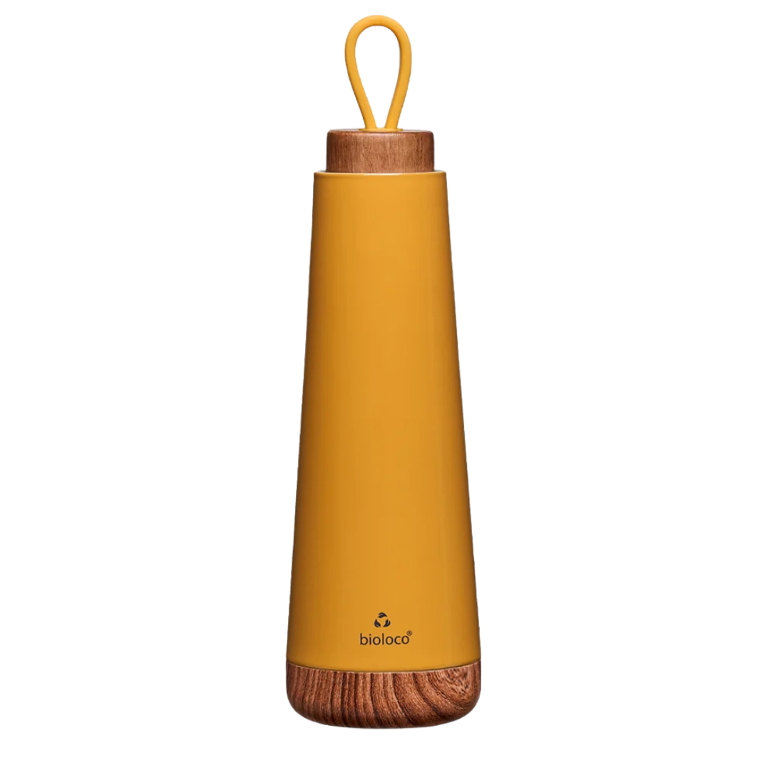 Gourde isotherme Bioloco Loop 500 ml Jaune moutarde Chic Mic avec couvercle en bois véritable.