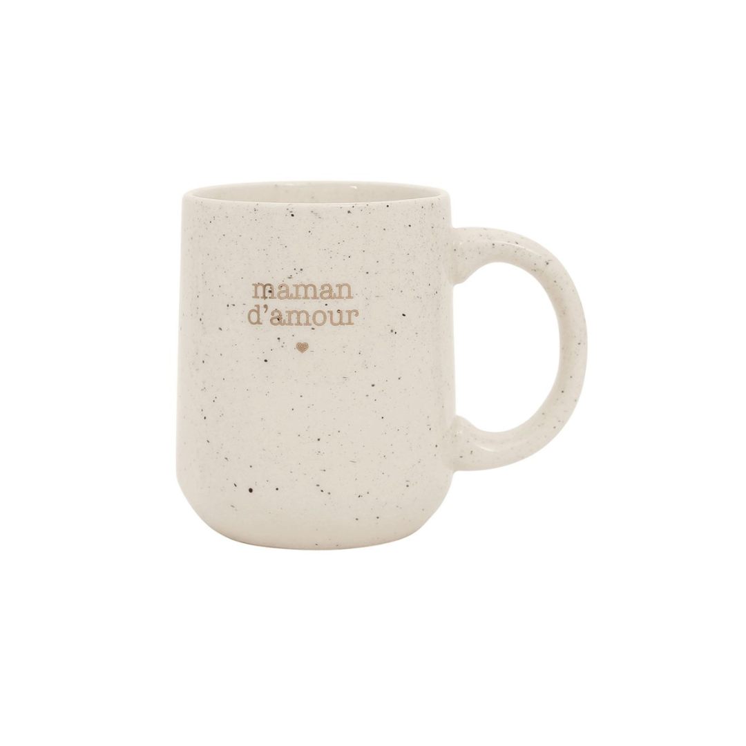 Mug en grès blanc moucheté avec inscription dorée maman d'amour et petit cœur, marque SEMA Design.