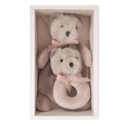Coffret cadeau de naissance Amadeus Les Petits comprenant une peluche ours beige et un hochet assorti en polyester.